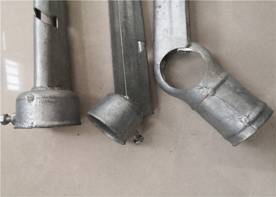 Braço de extensão do arame farpado 45°, braço galvanizado 3 costas 2 1/2” X do fio de Barb 1 5/8&quot;